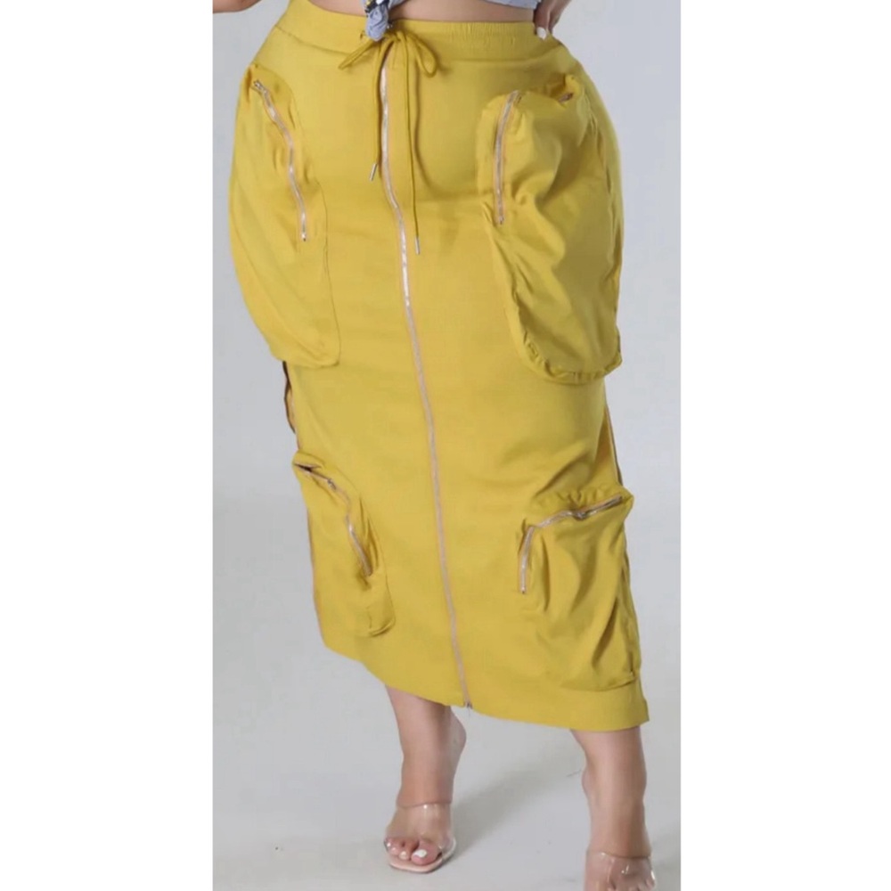 straight pocket skirt